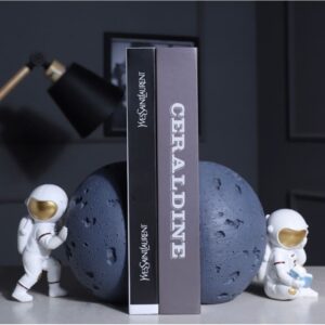 Serre-livres original d'astronaute pour décoration de bureau_1